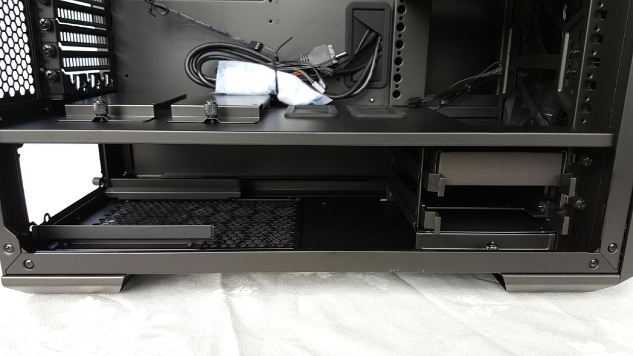 [23/03/2016] Cooler Master Mastercase Pro 5 (11)