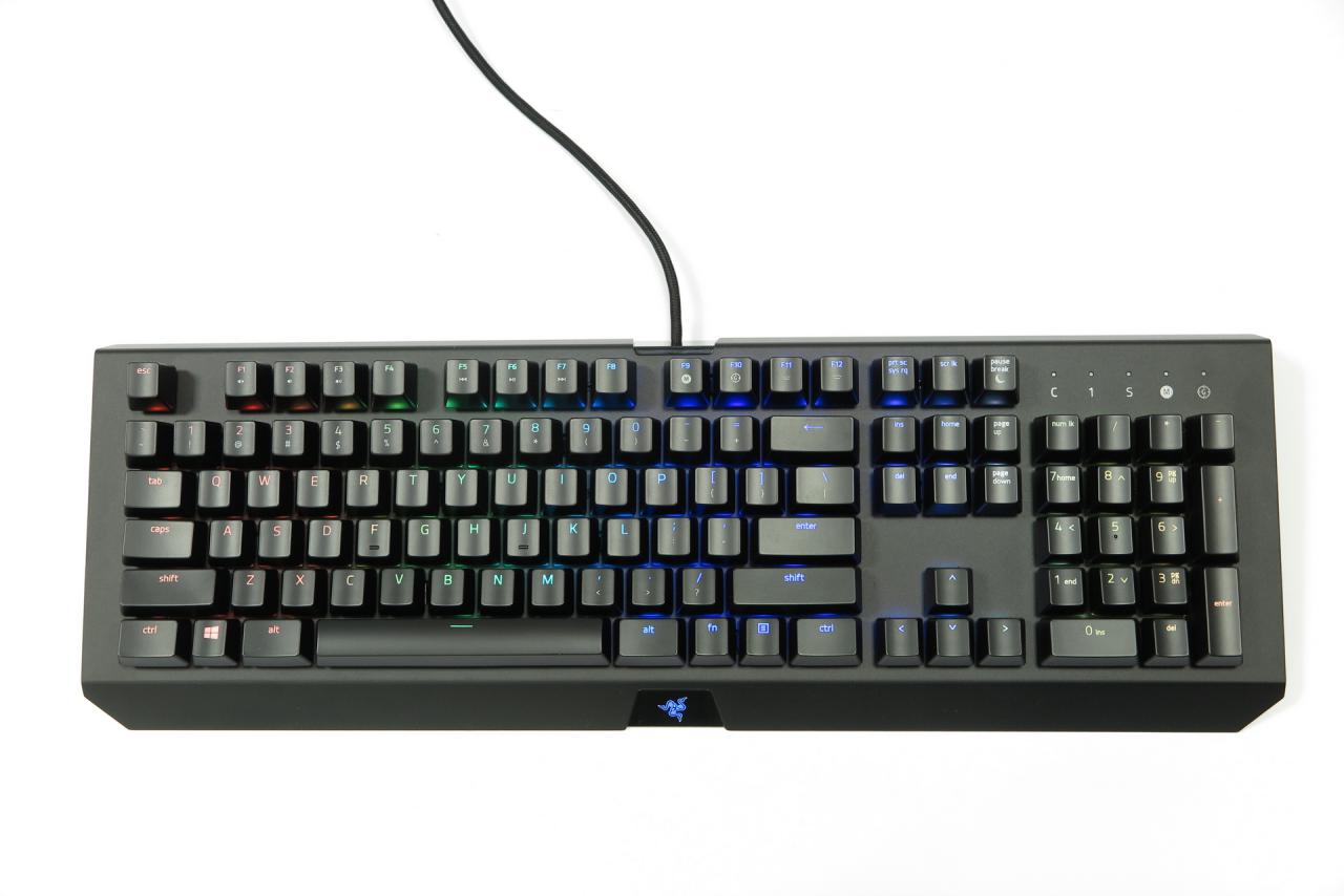 [24/03/2016] Razer Black Widow X Chroma im Test: Mehr als nur Modellpflege? (4)
