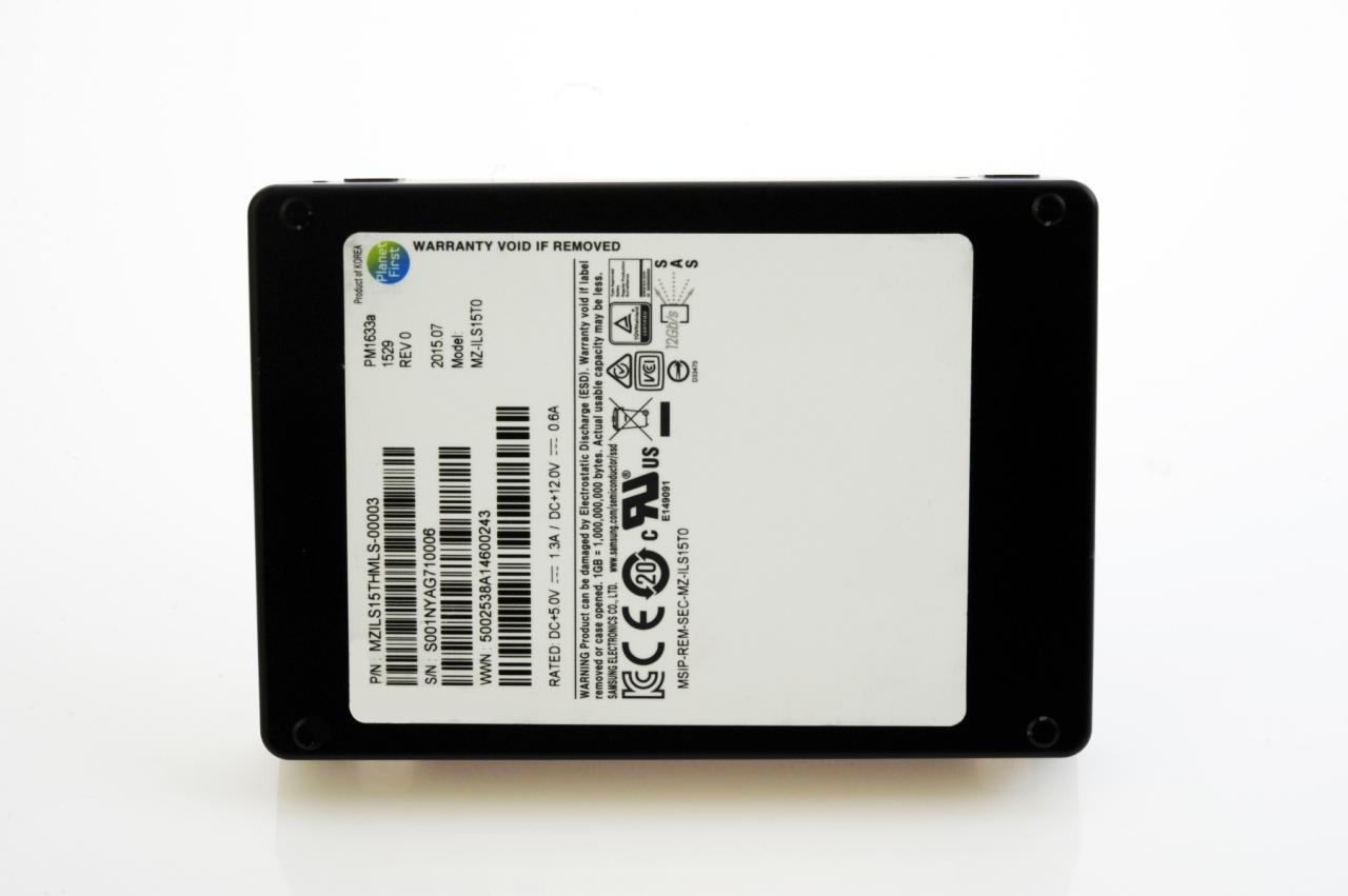 [03/03/2016] Samsung PM1633a: 15,36-TByte-SSD wird ausgeliefert (1)