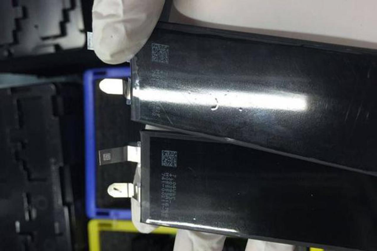 [20/03/2016] iPhone 7 - angebliches Foto vom Akku geleaked