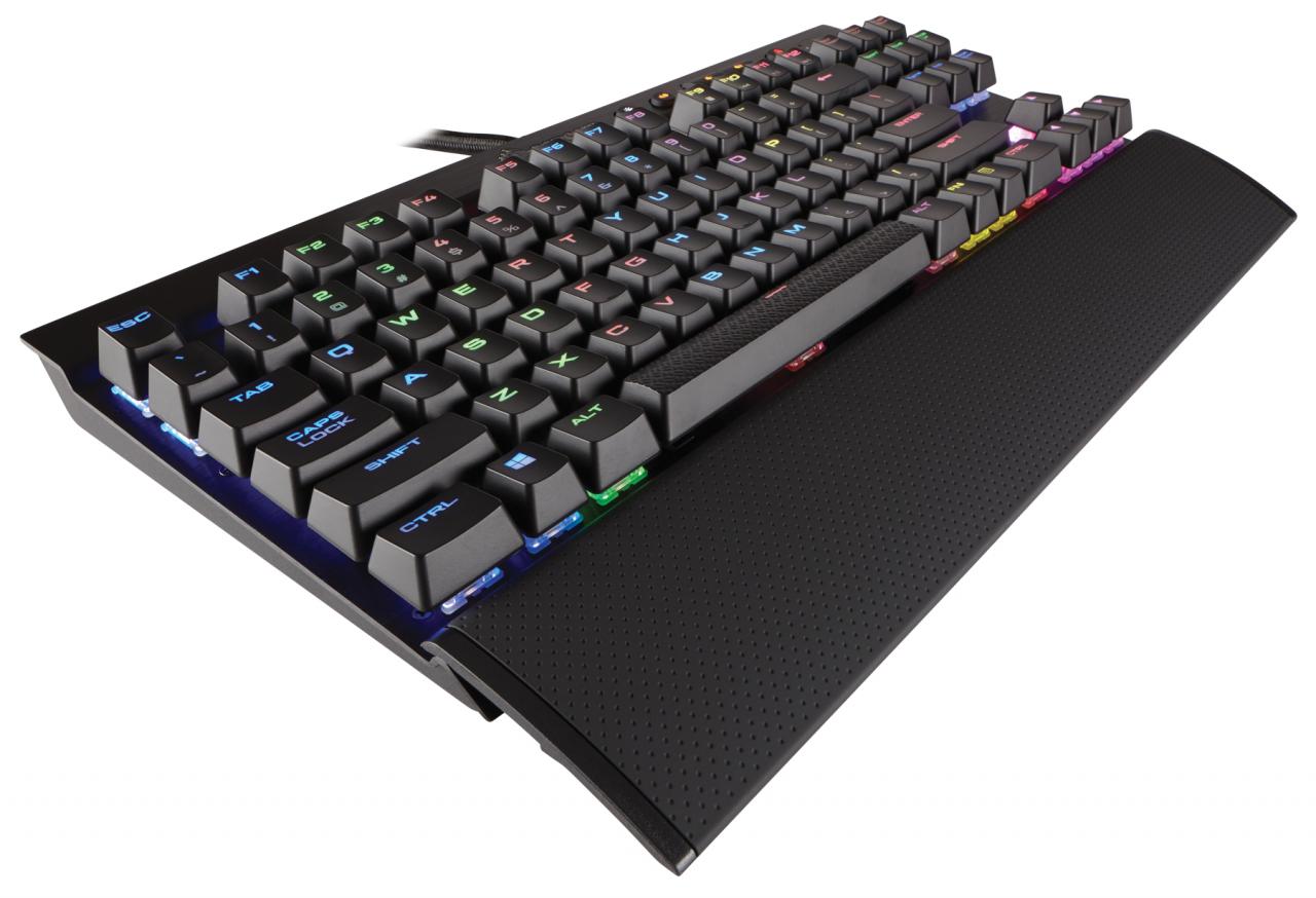[21/04/2016] Corsair K65 RAPIDFIRE RGB 1