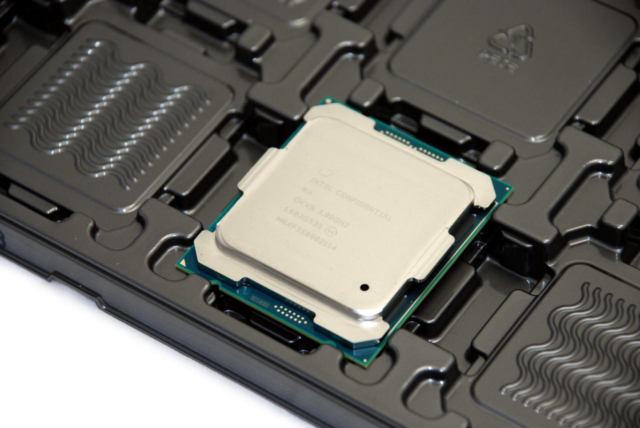 [28/04/2016] Broadwell-E: Core i7-6950X und Co. waren schon auf Ebay (2)