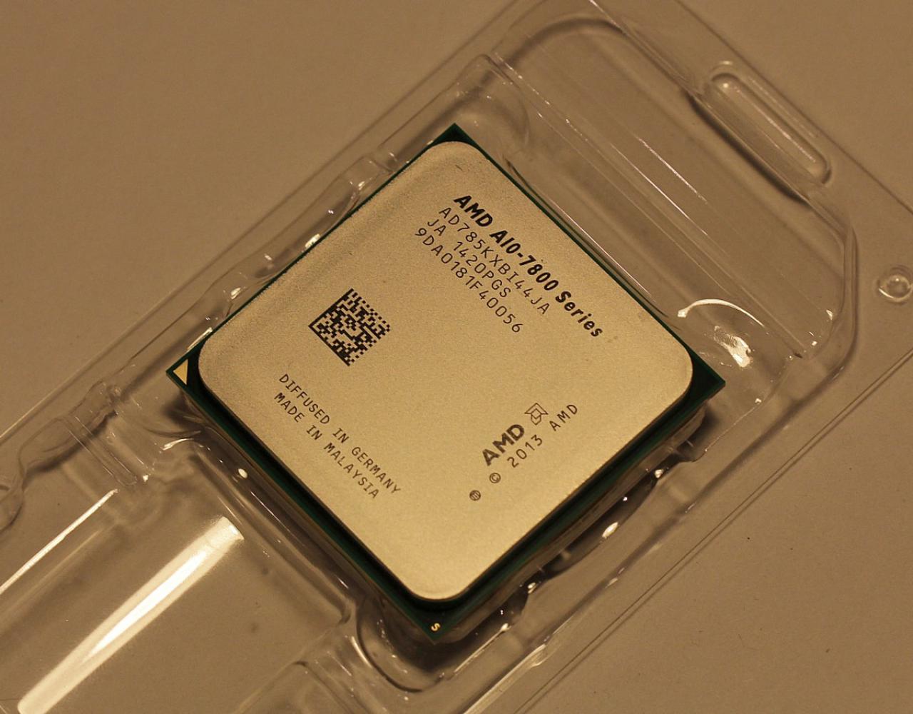 [29/04/2016] Update Mai 2016: 40 Jahre alter Intel-Prozessor ausgegraben (13)