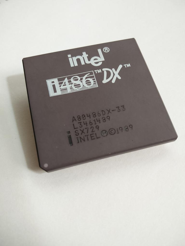 [29/04/2016] Update Mai 2016: 40 Jahre alter Intel-Prozessor ausgegraben (22)