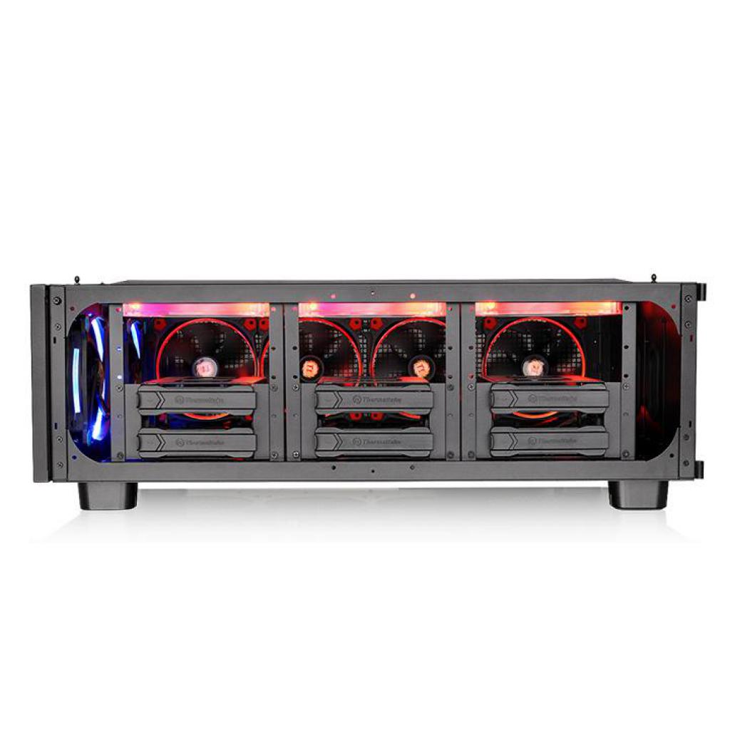 [15/04/2016] Thermaltake Core WP200: Gehäuse geht mit 40 140-mm-Lüftern in die Vollen (1)