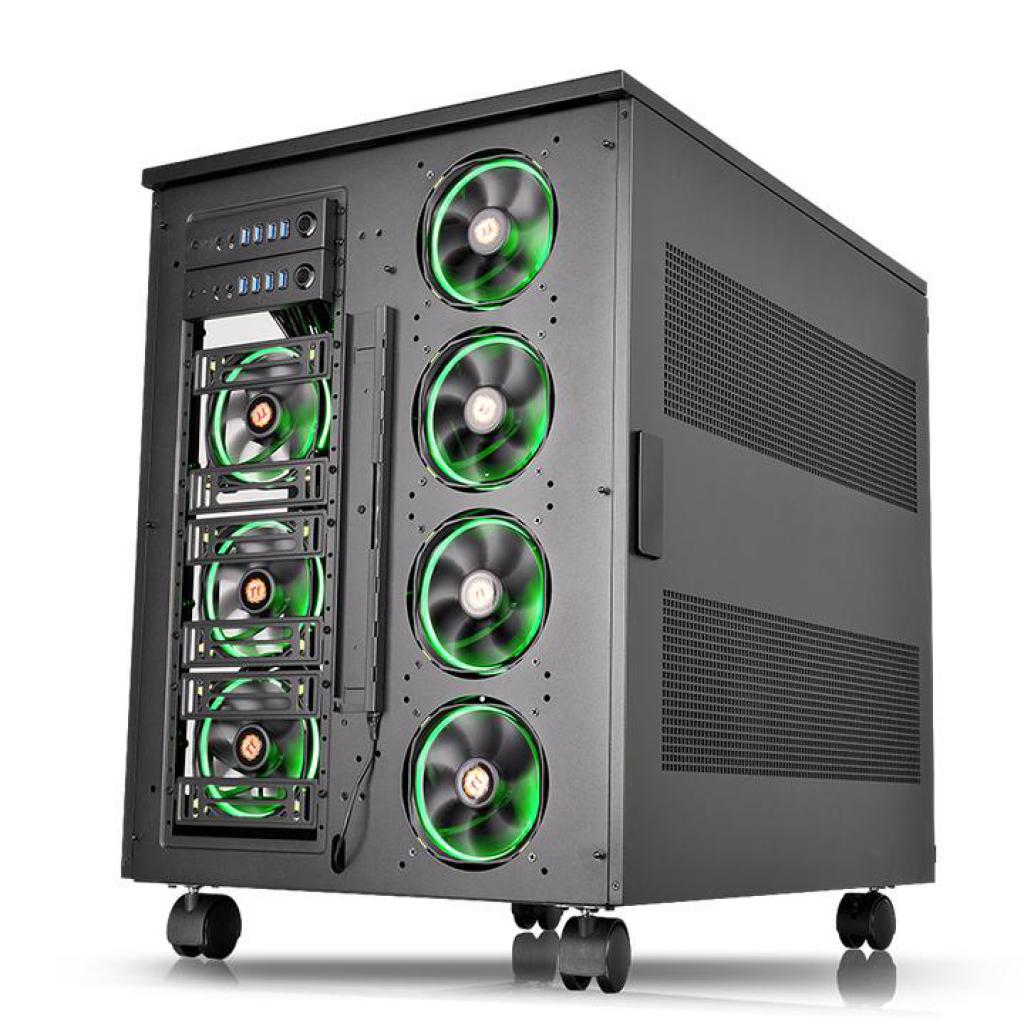 [15/04/2016] Thermaltake Core WP200: Gehäuse geht mit 40 140-mm-Lüftern in die Vollen (13)