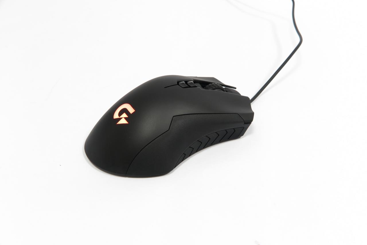 [25/05/2016] Gigabyte XM300 (4)
