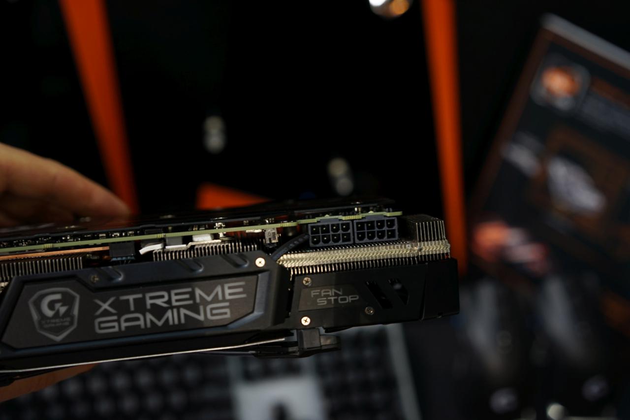 [15/06/2016] Gigabyte Geforce GTX 1080 Xtreme Gaming: Mit Asus' Strix OC das schnellste Custom-Design (2)
