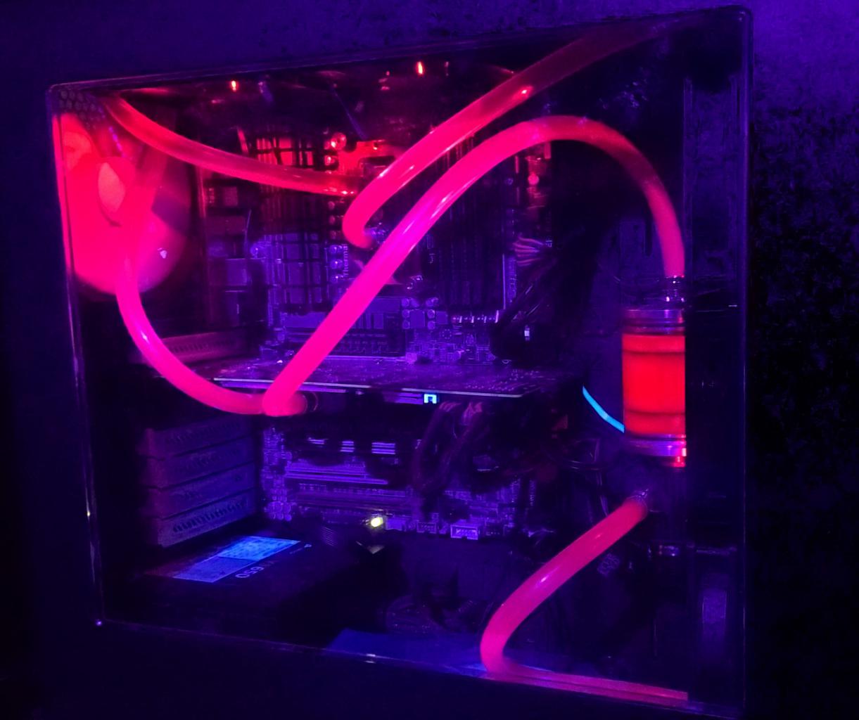 [02/06/2016] Raijintek Atlantis (montiert)