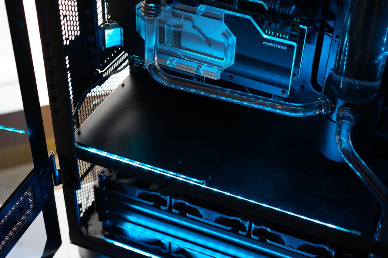 [03/06/2016] Phanteks Enthoo Elite: 699-Euro-Big-Tower für 560-mm-Radiatoren und Dual-Systeme (11)