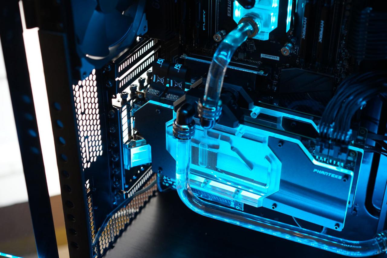 [03/06/2016] Phanteks Enthoo Elite: 699-Euro-Big-Tower für 560-mm-Radiatoren und Dual-Systeme (12)