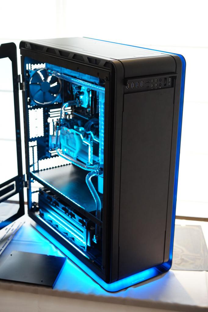 [03/06/2016] Phanteks Enthoo Elite: 699-Euro-Big-Tower für 560-mm-Radiatoren und Dual-Systeme (17)
