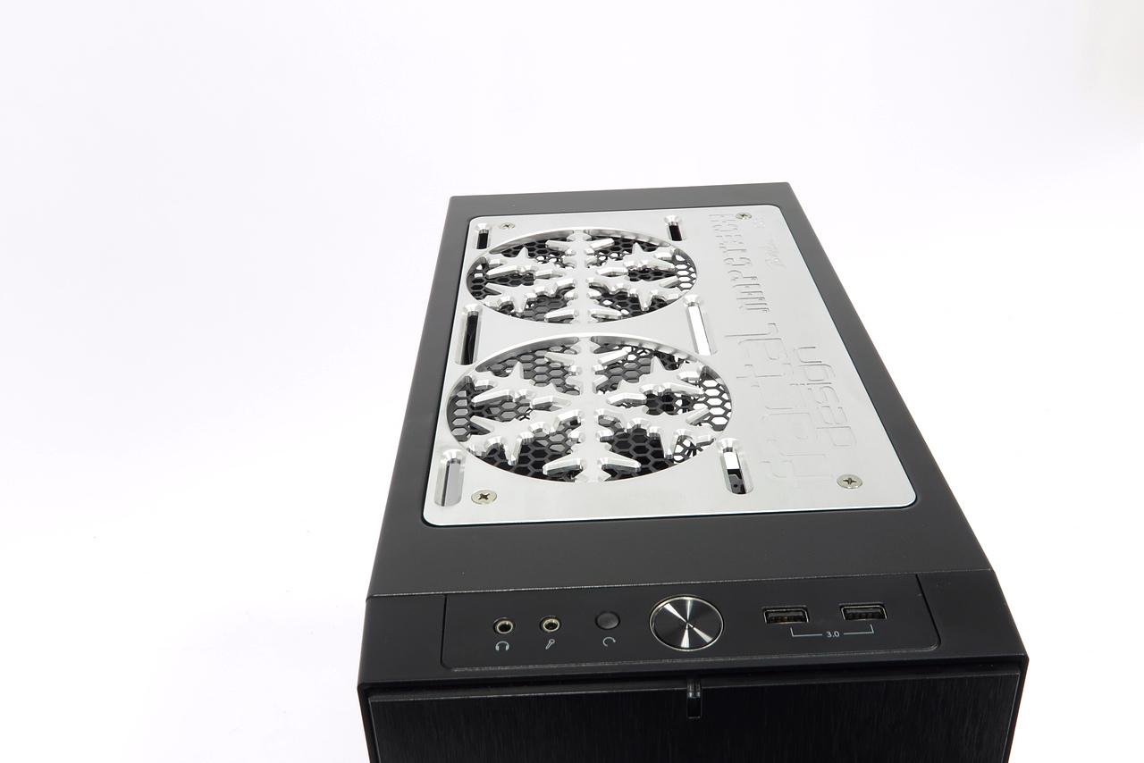 [12/07/2016] Fractal Design Define Nano S (Einzelstück #06) - rückseitiges Seitenteil nicht abgebildet, aber enthalten (10)