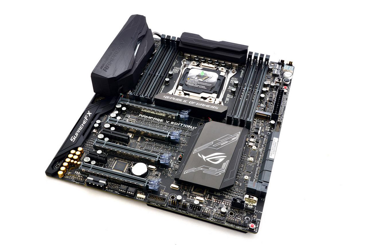 [25/07/2016] Asus Rampage V Edition 10 (4)