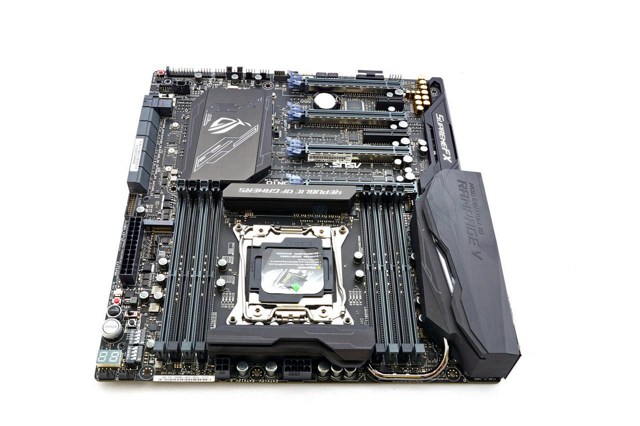 [25/07/2016] Asus Rampage V Edition 10 (8)