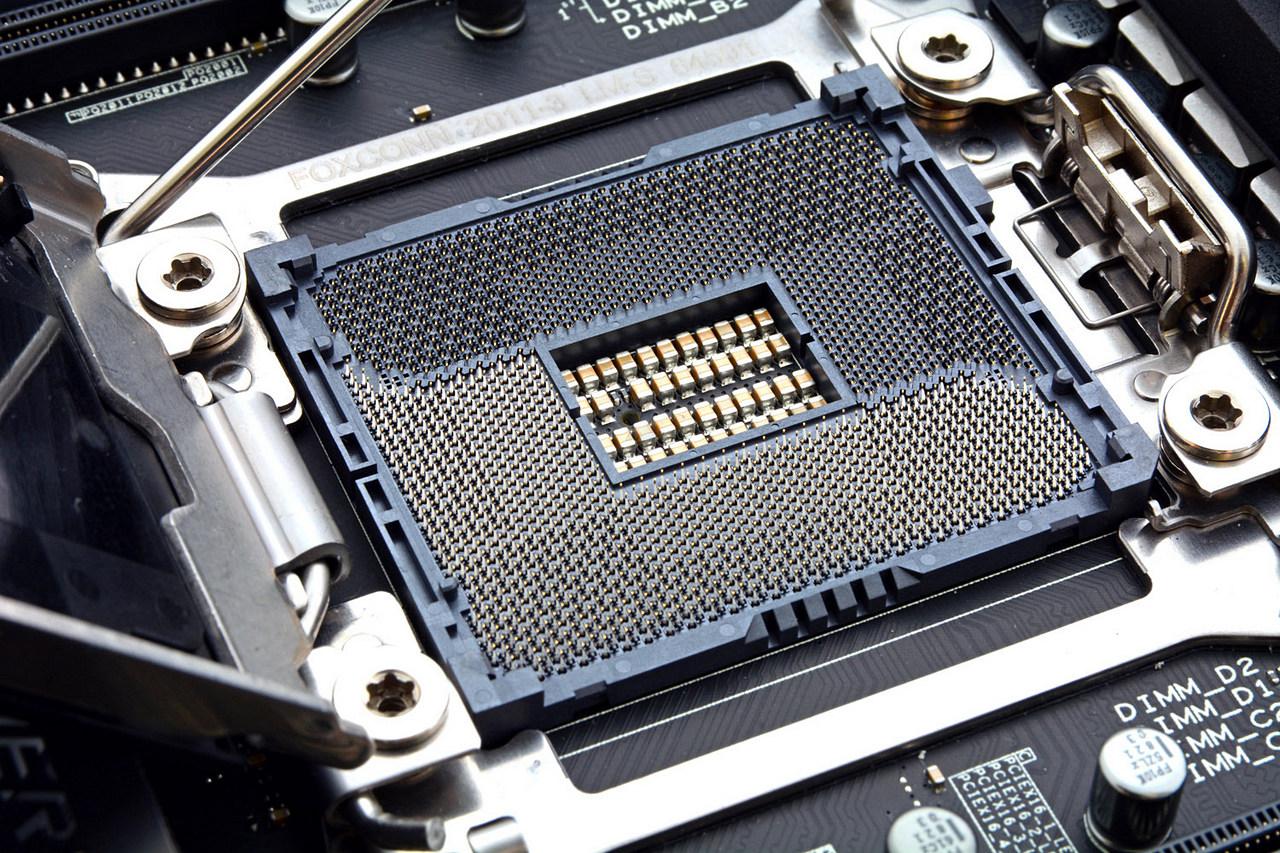 [25/07/2016] Asus Rampage V Edition 10 (10)