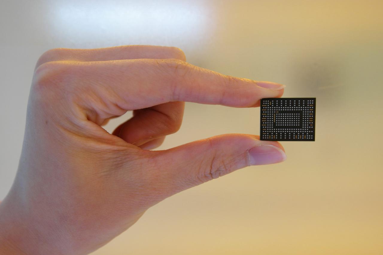 [06/07/2016] Samsung: QLC-Speicher ermöglicht 128-TByte-SSD