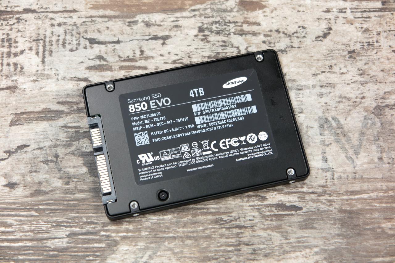 [07/07/2016] Samsung SSD 850 Evo mit 4.000 GB - Der SSD-Riese im Test