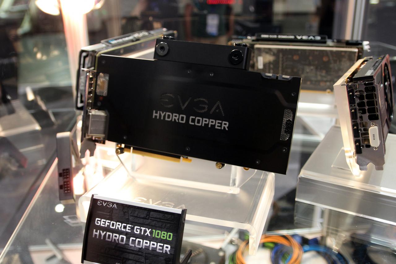[18/08/2016] Mifcom auf der Gamescom 2016: EVGA zeigt Hydro-Copper-Ausführung der GTX 1080