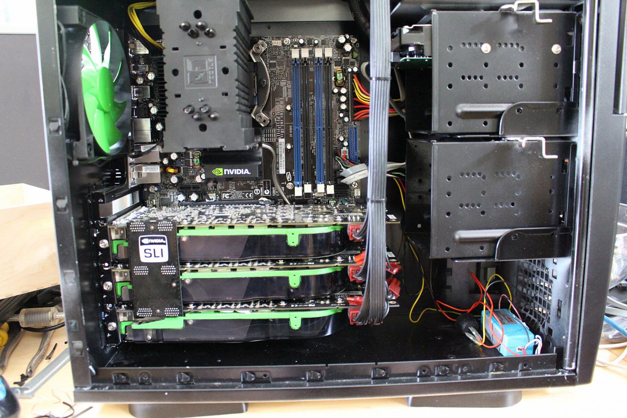 [10/08/2016] Retro-Casemod: High-End-PC von 2006 blüht auf (3)