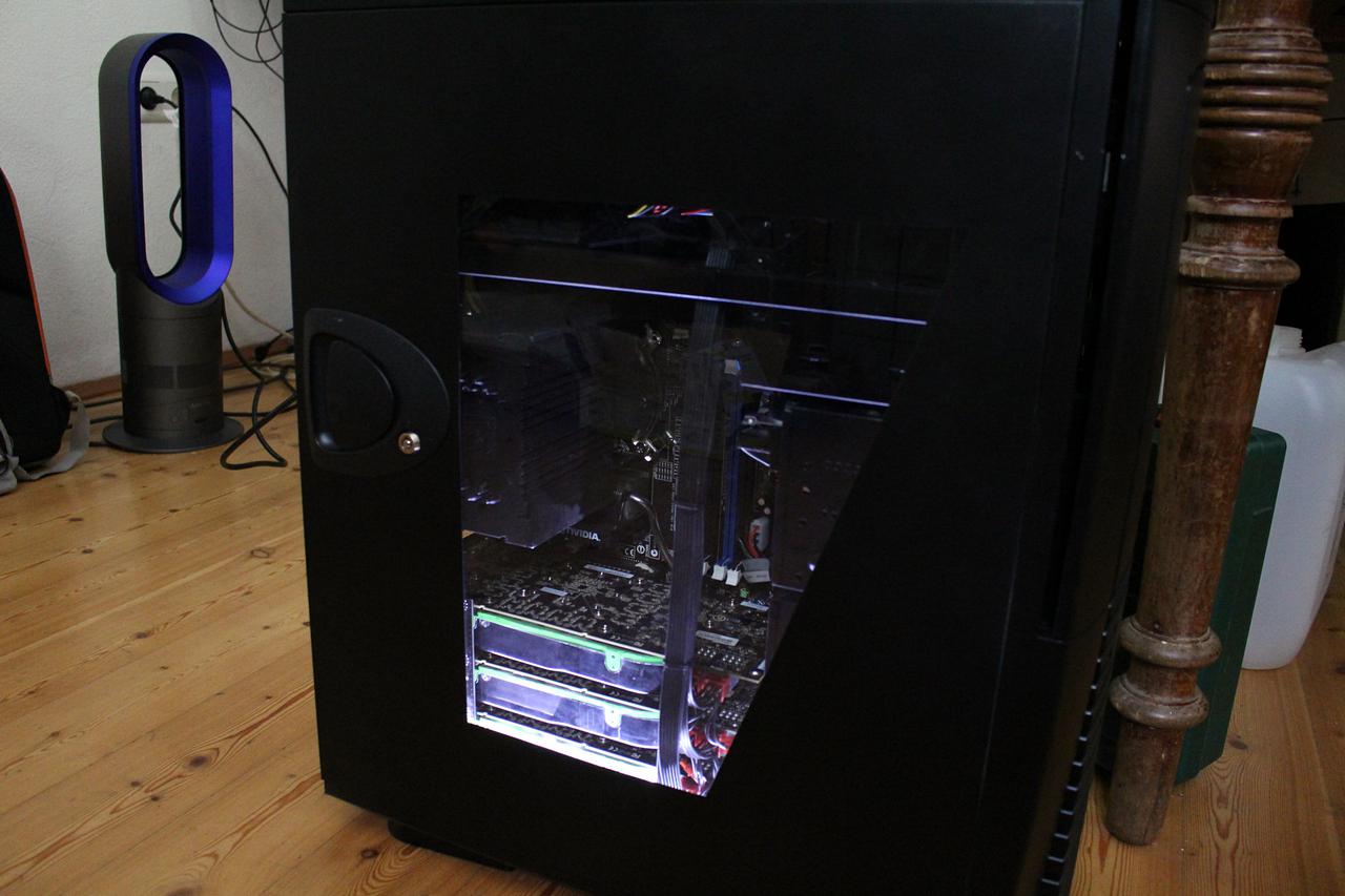[10/08/2016] Retro-Casemod: High-End-PC von 2006 blüht auf (6)