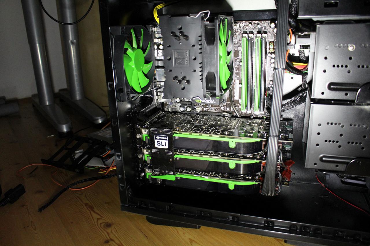 [10/08/2016] Retro-Casemod: High-End-PC von 2006 blüht auf (11)
