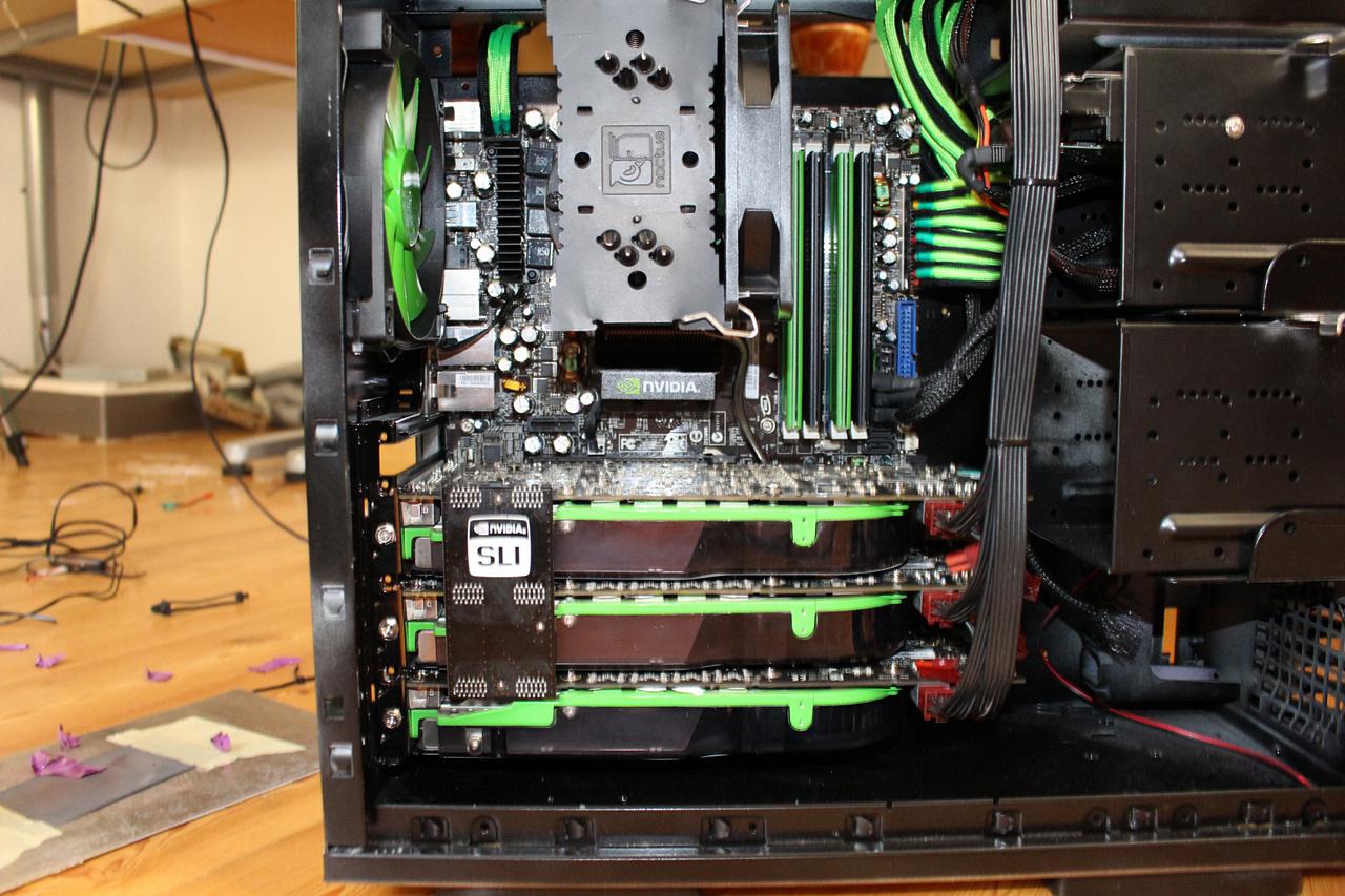[10/08/2016] Retro-Casemod: High-End-PC von 2006 blüht auf (12)