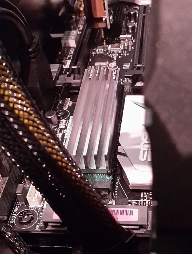 [02/08/2016] Update vom 02.08.2016 mit SSD-Kühler im Eigenbau (4)