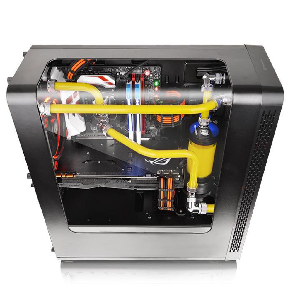 [26/08/2016] Thermaltake View 27: Midi-Tower mit gebogenem Sichtfenster (12)