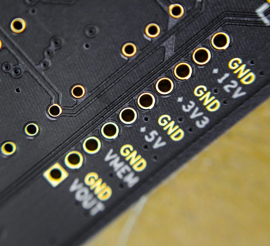 [23/09/2016] EVGA Epower Gen 5: Zusatz-PCB für Grafikkarten bietet 680 Ampere (4)