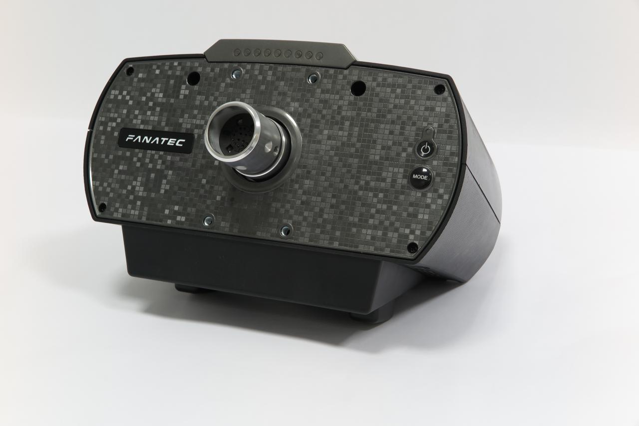 [15/09/2016] Fanatec CSL Elite Serie: Fanatecs neues Clubsport-Light-Peripherie-Paket auf der PCGH-Teststrecke (2)