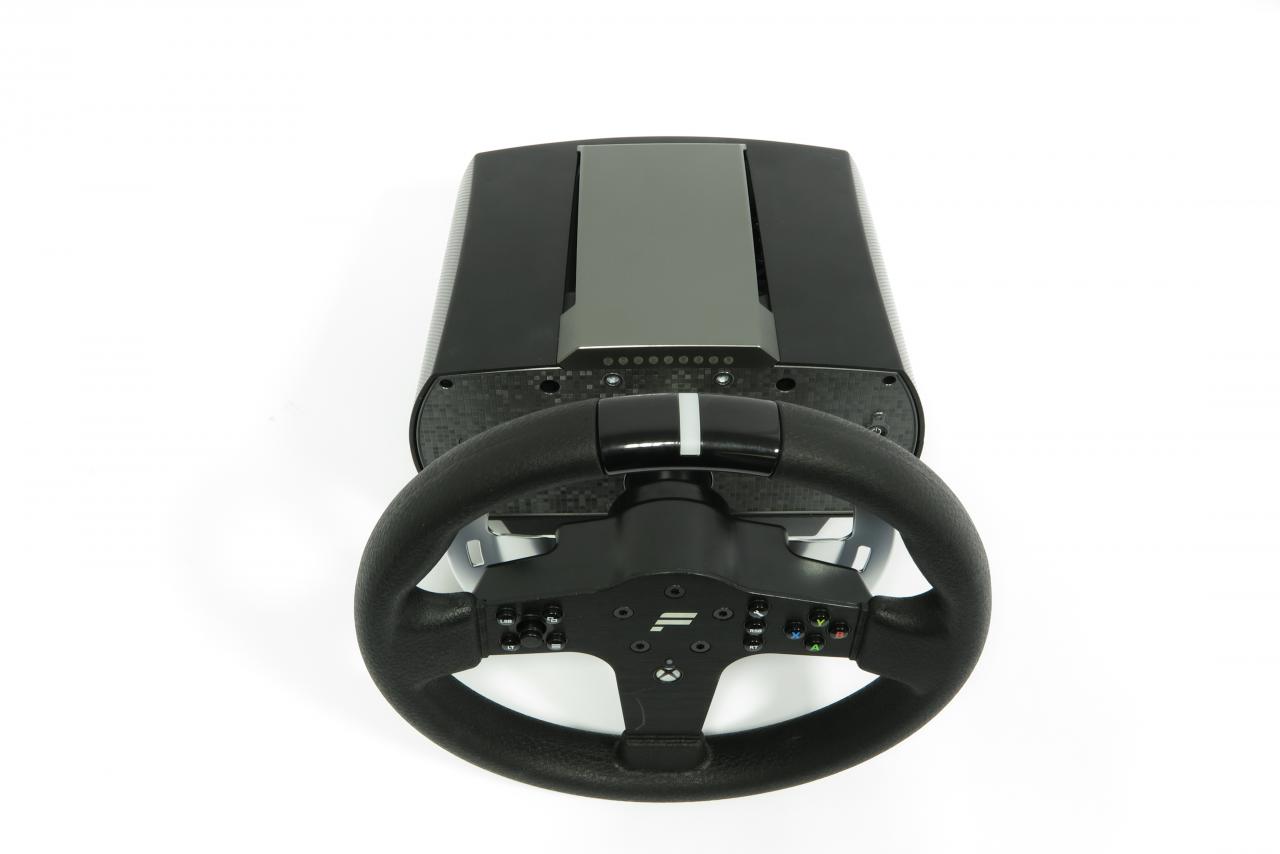[15/09/2016] Fanatec CSL Elite Serie: Fanatecs neues Clubsport-Light-Peripherie-Paket auf der PCGH-Teststrecke (9)