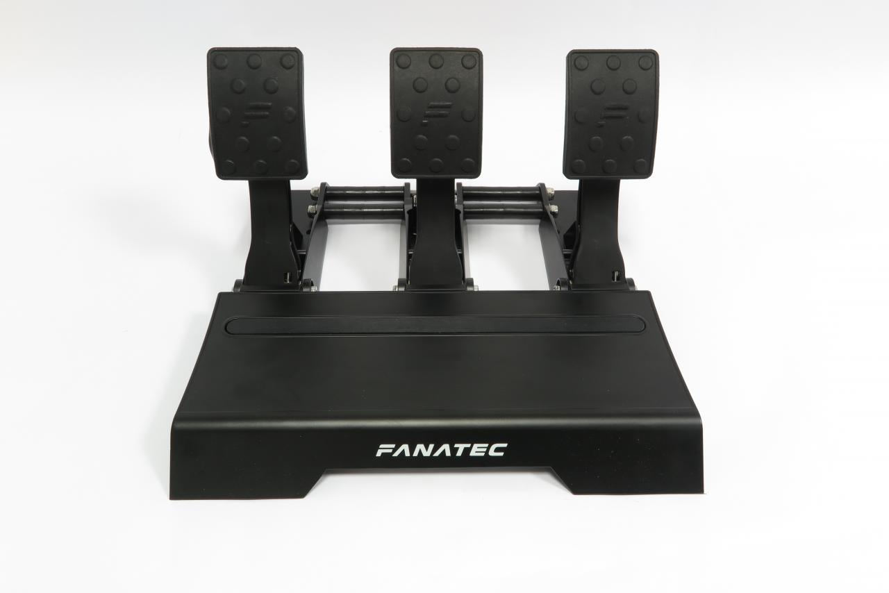 [15/09/2016] Fanatec CSL Elite Serie: Fanatecs neues Clubsport-Light-Peripherie-Paket auf der PCGH-Teststrecke (19)