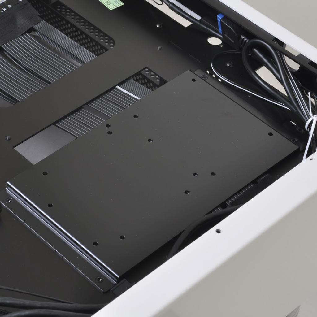 [15/09/2016] Lian Li PC O5SW 9 