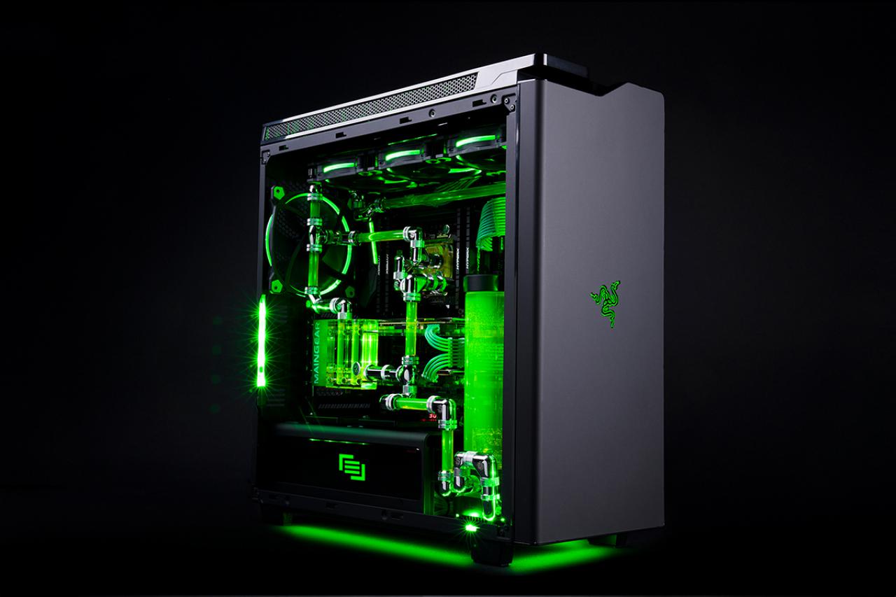 [06/09/2016] R1 Razer: Maingear baut Custom-PCs im grünen Razer-Design (1)