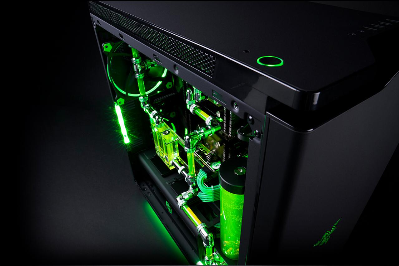[06/09/2016] R1 Razer: Maingear baut Custom-PCs im grünen Razer-Design (9)