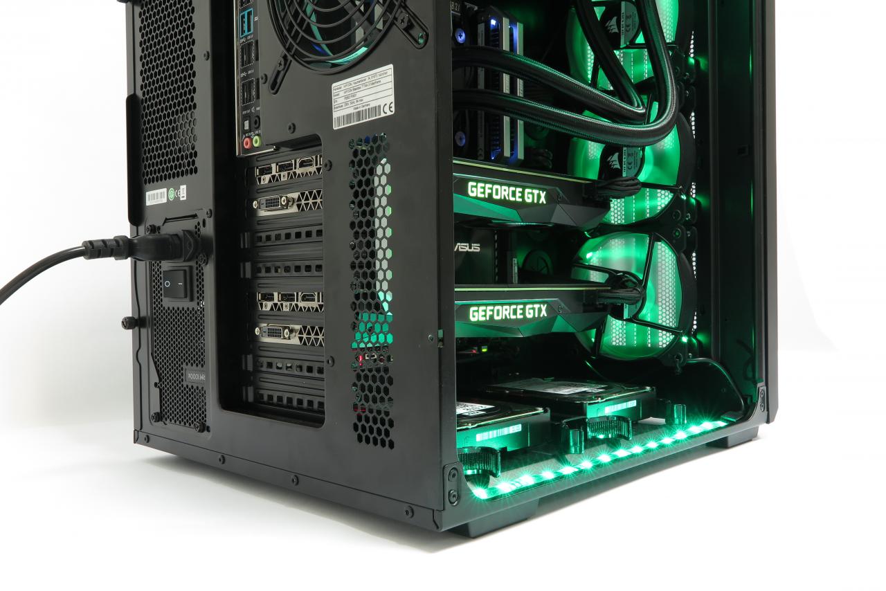 [07/09/2016] Mifcom Blackbox Titan X Mainframe im Test: Der zweifache Spiele-Titan im UHD-Leistungs-Check (13)