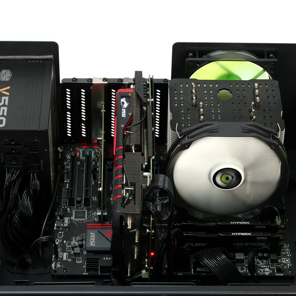 [30/09/2016] Project S: Nanoxias teuerstes Gehäuse mit Mainboard-Schublade (20)