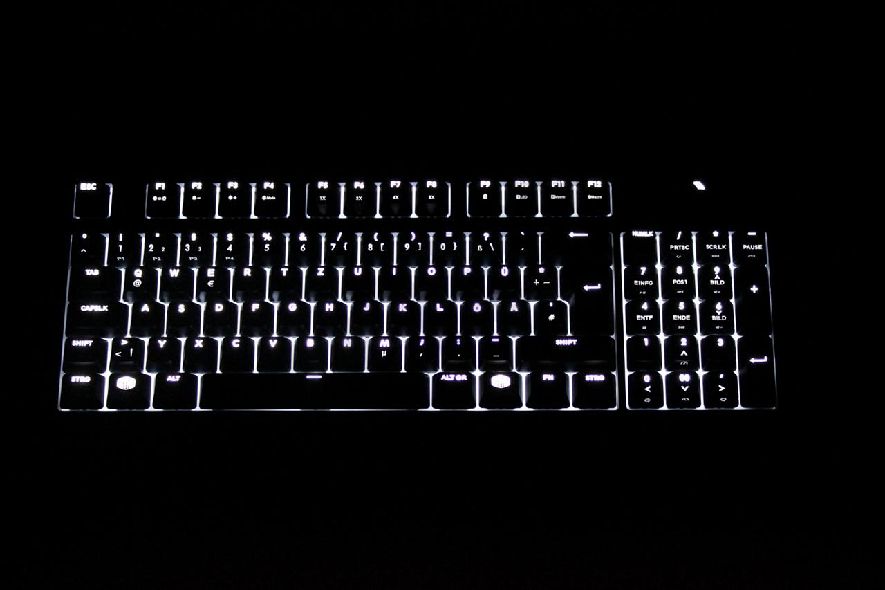 [29/09/2016] Cooler Master Masterkeys Pro M (1)