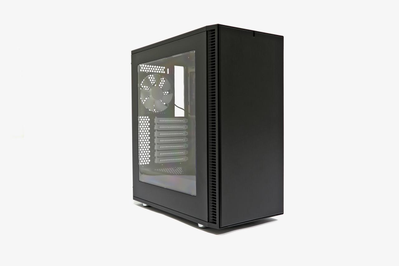 [31/10/2016] Fractal Design Define C: das neue Modell der Define-Serie im Test (1)