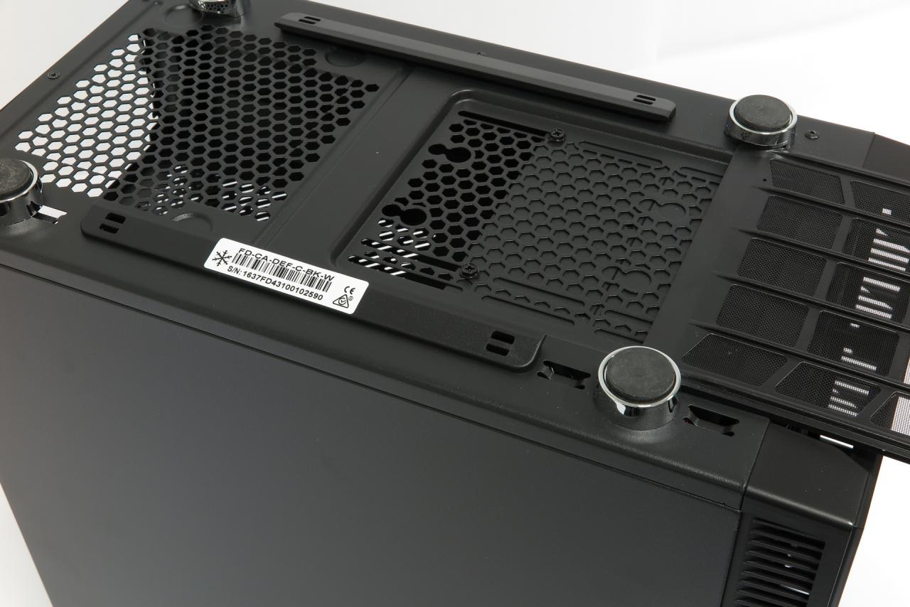[31/10/2016] Fractal Design Define C: das neue Modell der Define-Serie im Test (12)