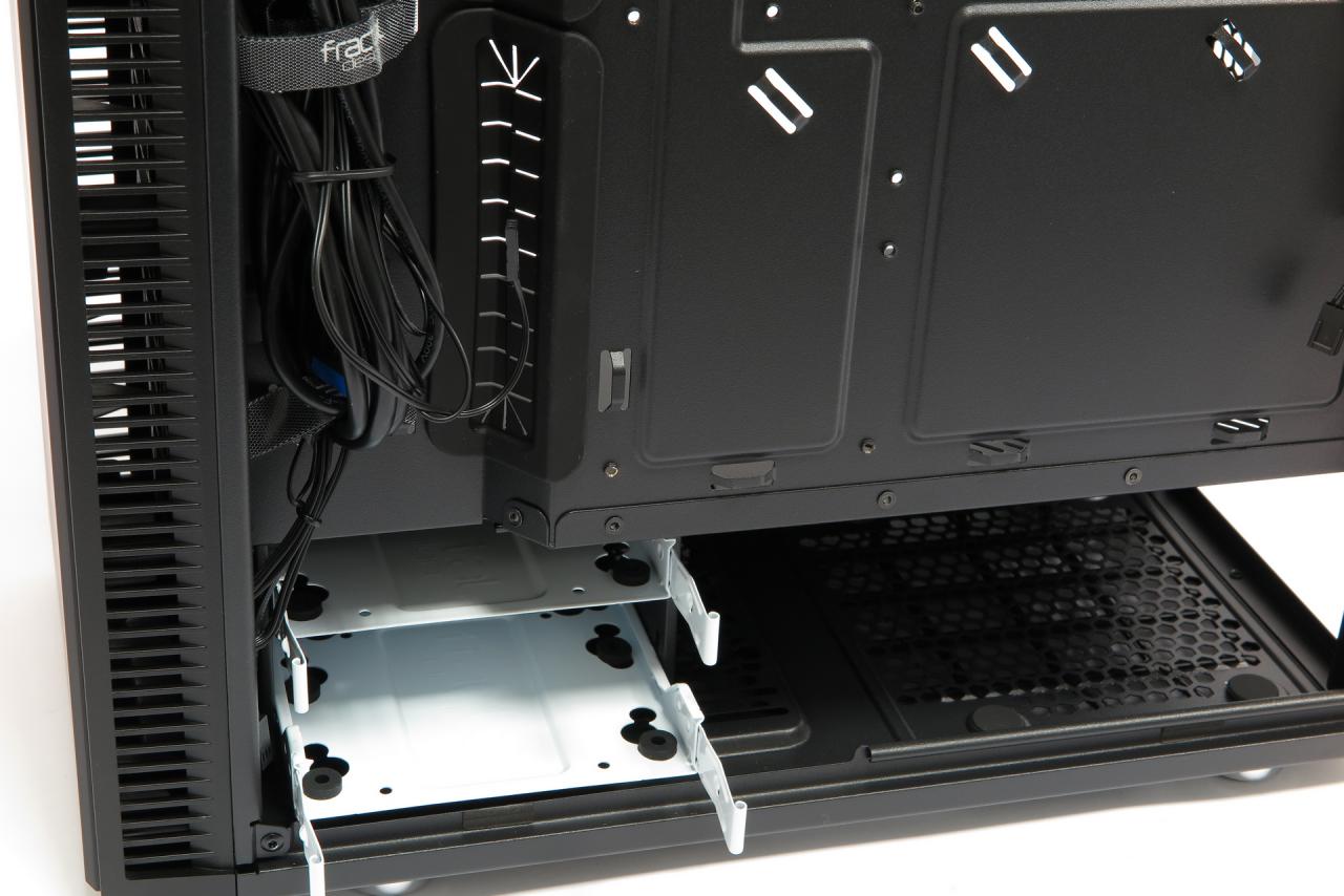 [31/10/2016] Fractal Design Define C: das neue Modell der Define-Serie im Test (14)
