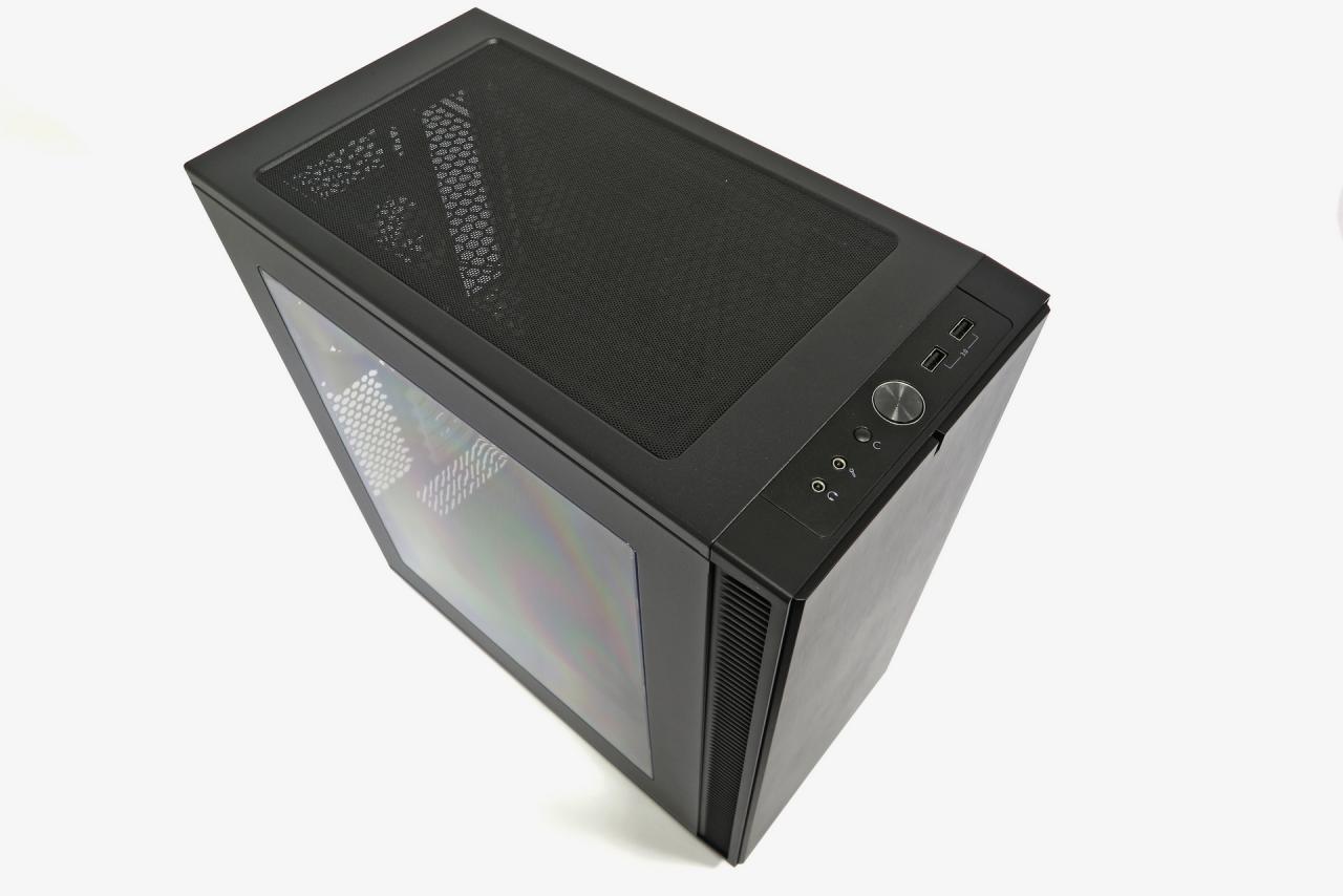 [31/10/2016] Fractal Design Define C: das neue Modell der Define-Serie im Test (2)