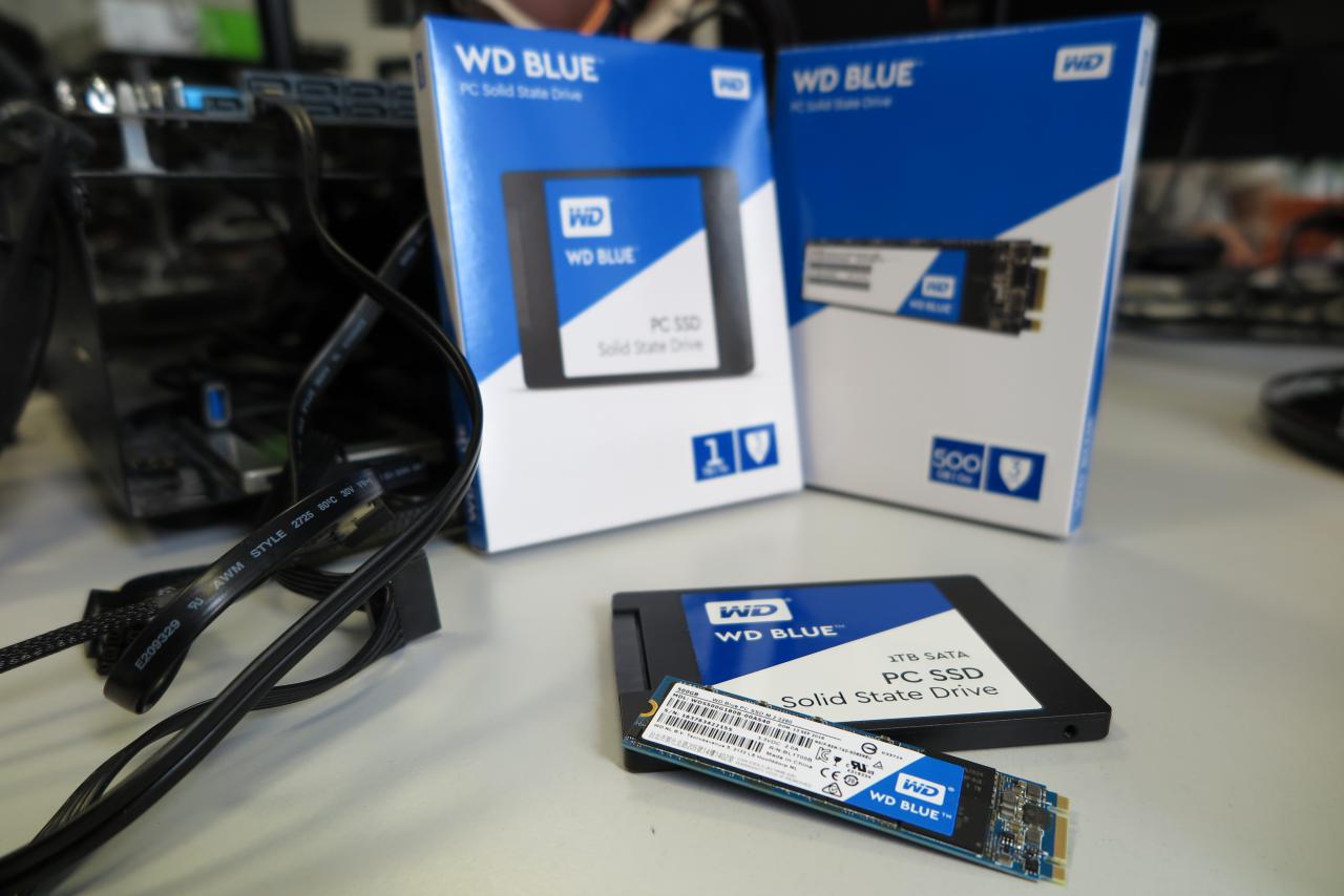 [31/10/2016] Western Digital WD Blue SSD: Beide Formfaktoren