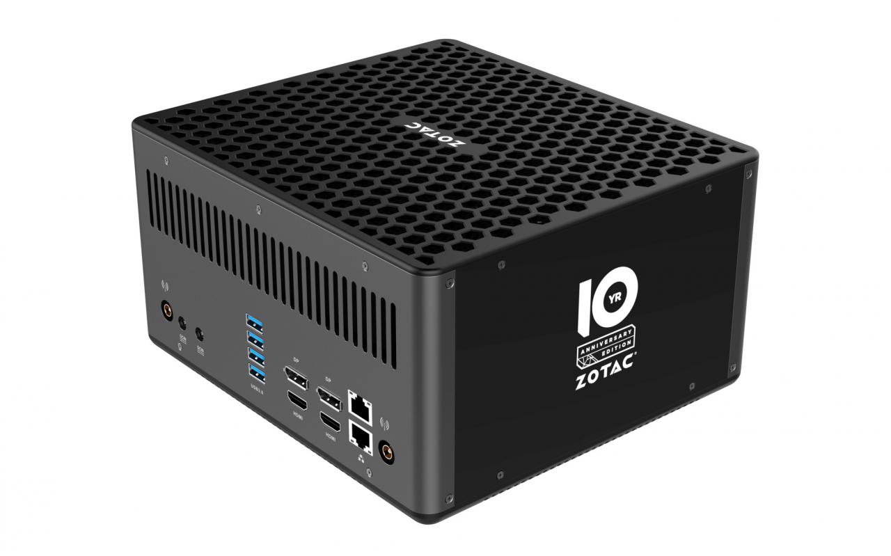 [25/10/2016] Zotac Magnus EN1080 3 