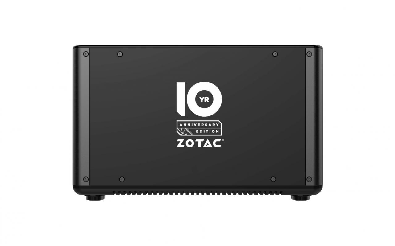 [25/10/2016] Zotac Magnus EN1080 8 