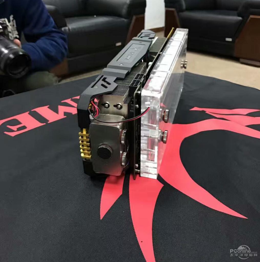 [28/11/2016] Colorful iGame GTX 1080 Kudan: Extravagantes Quadruple-Slot-Monster mit Hybrid-Kühllösung vorgestellt (4)