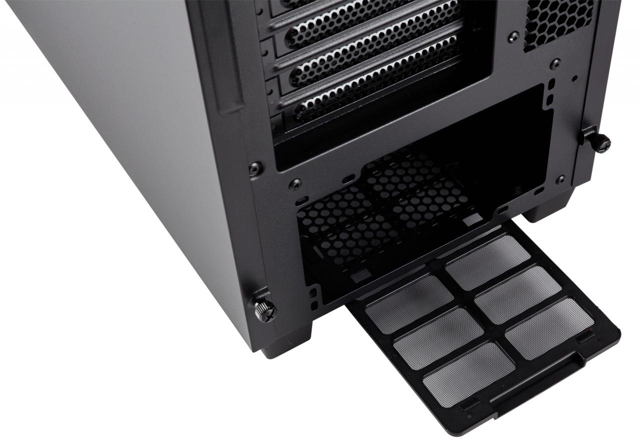 [22/11/2016] Corsair Carbide 270R 17 