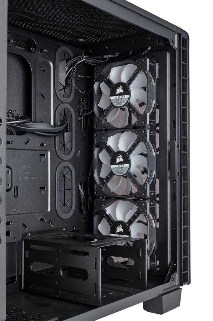[22/11/2016] Corsair Crystal 460X 11 