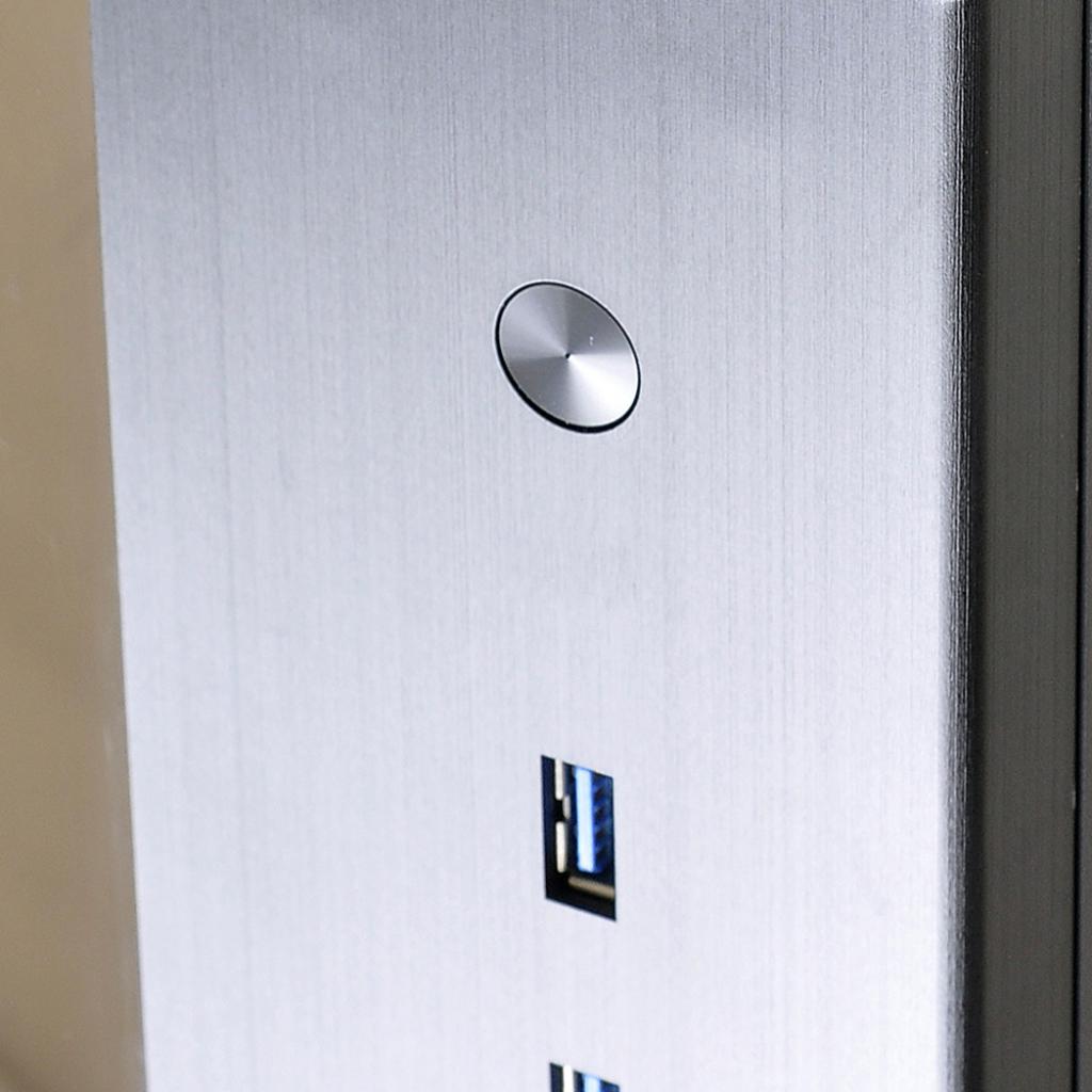 [15/11/2016] Lian Li PC-O10: PC-Q37 in Groß für 300 Euro (16)